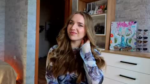 Snapshot of sonyasexx_ chatting on May 2026 11:18:01 AM Sonya online show from May 2026 11:18:01 AM