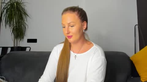 Snapshot of sonyatightt chatting on January 2025 01:25:02 PM Sonya online show from January 2025 01:25:02 PM