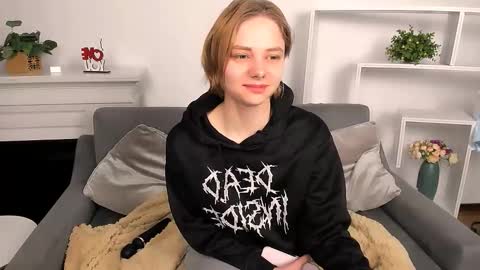 Litta online show from March 2026 01:53:02 AM