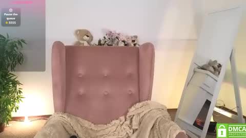 Litta online show from April 2026 11:52:02 PM