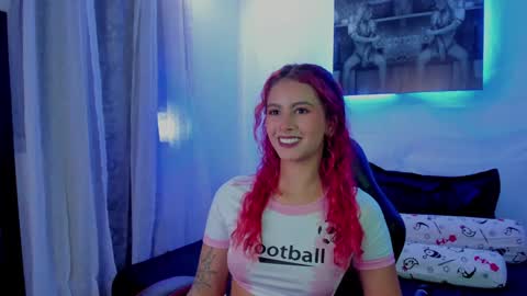 sophie online show from December 2024 05:40:01 AM