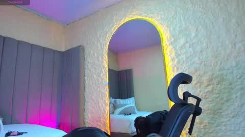 sophi_cooper29 online show from November 2025 11:14:01 PM