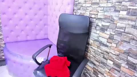 Snapshot of sophi_hardd chatting on February 2025 07:13:01 PM sophi_hardd online show from February 2025 07:13:01 PM