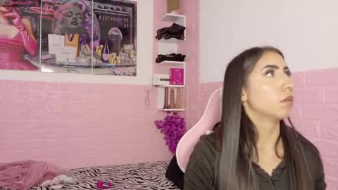Snapshot of sophi_sweet11 chatting on June 2026 02:41:02 PM SOPHI online show from June 2026 02:41:02 PM