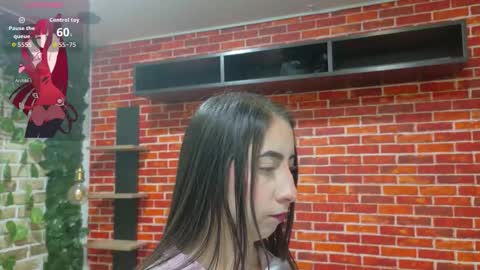 Sophi Thaylorr online show from September 2025 12:27:02 PM