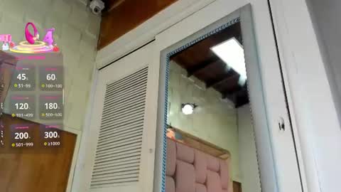 Sophia online show from June 2026 12:05:02 PM