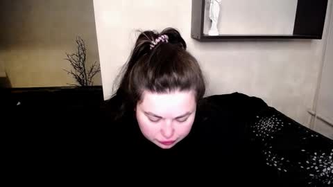 sophia__olsen online show from November 2025 06:24:02 AM