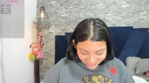 Sophia  online show from September 2025 10:48:02 AM