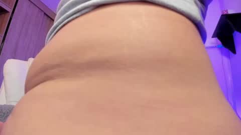 sophia_grants online show from February 2025 06:03:01 AM