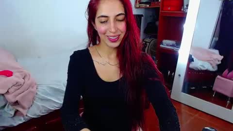 sophia_greey online show from February 2026 12:07:01 AM