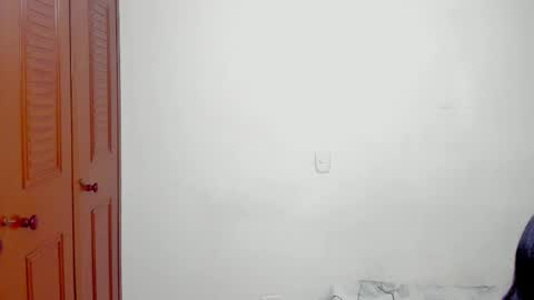 sophia CM online show from February 2026 04:27:02 AM