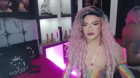 sophia_hott01 online show from October 2025 11:50:02 AM