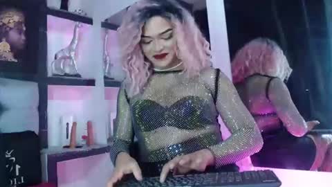 sophia_hott01 online show from December 2025 11:58:02 AM