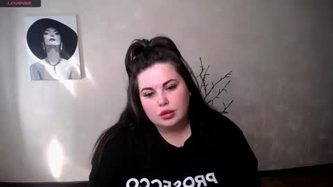 sophia_olsen_ online show from September 2025 11:00:02 AM