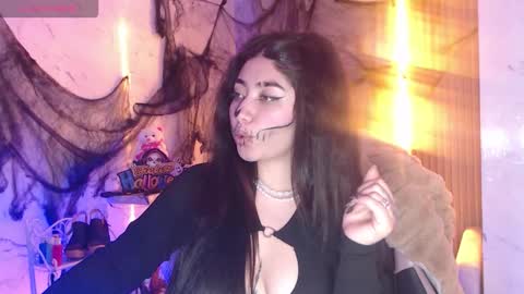 Sophia online show from October 2025 02:02:02 PM