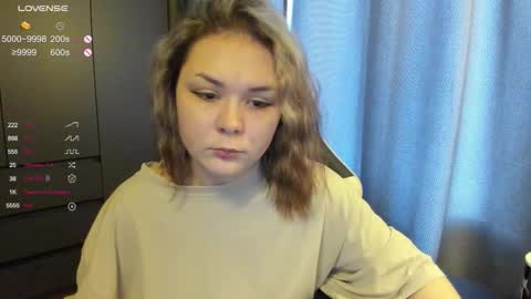 Snapshot of sophia_xi chatting on January 2026 06:27:02 AM Sophia online show from January 2026 06:27:02 AM