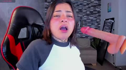 Sophia online show from April 2026 05:30:01 PM