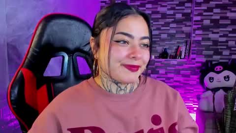 Snapshot of sophiaa_cherry chatting on July 2026 11:18:02 PM Sophia online show from July 2026 11:18:02 PM