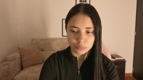 Snapshot of sophiacolemann chatting on June 2026 01:52:02 AM sophiacolemann online show from June 2026 01:52:02 AM