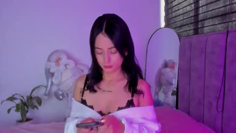  Sophie  online show from December 2025 09:32:02 PM