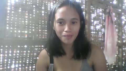 Snapshot of sophie_193 chatting on March 2025 05:42:02 AM sophie_193 online show from March 2025 05:42:02 AM