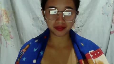 sophie_193 online show from May 2026 05:51:01 PM