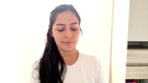 Sophie online show from January 2025 06:39:01 PM