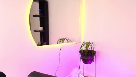  SOPHIE JANNER online show from February 2026 07:10:01 PM