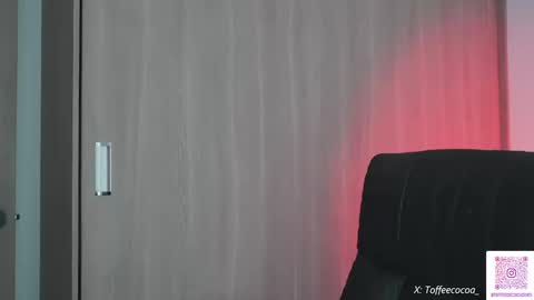 Sophie or Sof online show from September 2025 04:54:02 PM