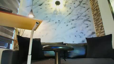 Sophie online show from November 2025 01:22:02 PM