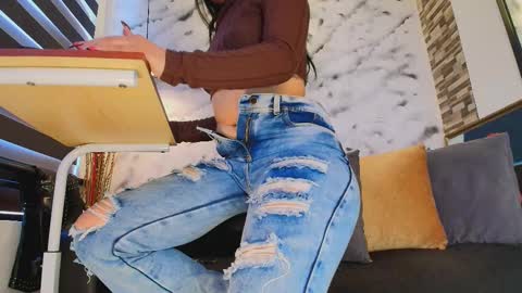 Sophie online show from March 2026 12:11:02 PM