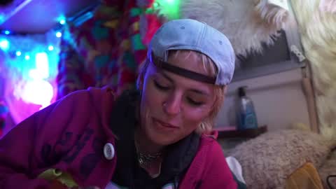 derpy derpington online show from January 2025 06:05:02 AM