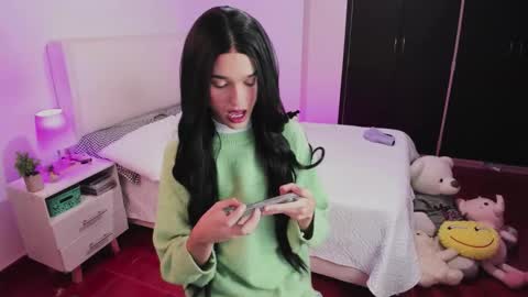 Snapshot of sophiecornett chatting on September 2025 01:29:02 AM online show from September 2025 01:29:02 AM