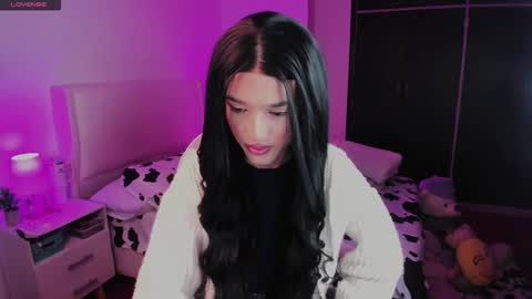 Snapshot of sophiecornett chatting on October 2025 02:26:01 AM online show from October 2025 02:26:01 AM