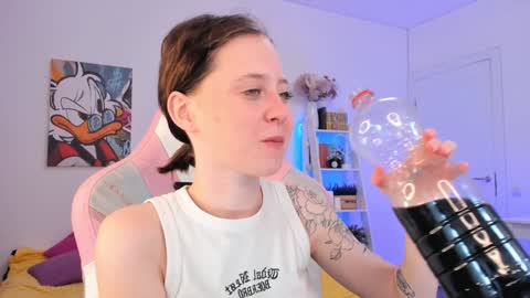 Snapshot of sophiee_lane chatting on January 2025 07:38:02 AM Sophie online show from January 2025 07:38:02 AM