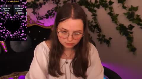 sophieedreams online show from October 2025 03:33:02 PM