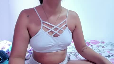 Snapshot of sophieewoods chatting on February 2025 06:29:02 PM Sophie Woods online show from February 2025 06:29:02 PM