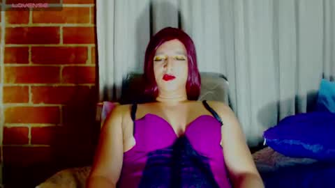 Snapshot of sophiehillsxo chatting on August 2026 12:12:02 AM sophiehillsxo online show from August 2026 12:12:02 AM