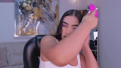 Snapshot of sophielanne chatting on June 2026 04:14:02 AM Sophie online show from June 2026 04:14:02 AM