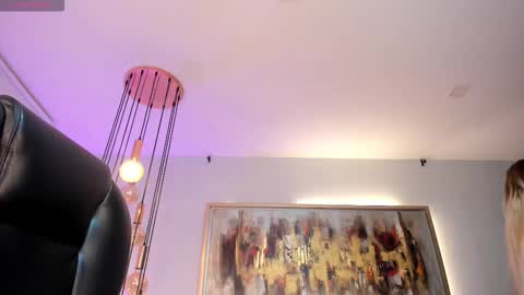 Snapshot of sophiepalmerx chatting on February 2026 10:59:01 AM Sophie Palmer online show from February 2026 10:59:01 AM