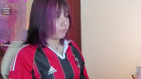   Sophie  online show from December 2025 06:46:02 PM