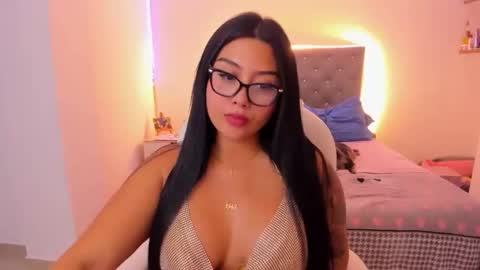 Snapshot of sophybunny69 chatting on March 2026 09:09:02 PM Sophy Bunny online show from March 2026 09:09:02 PM