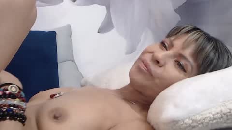 Sophy online show from February 2025 11:45:01 PM