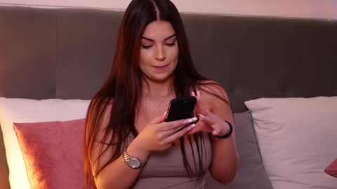 Snapshot of sophyssecret chatting on June 2026 09:04:01 PM SophysSecret online show from June 2026 09:04:01 PM