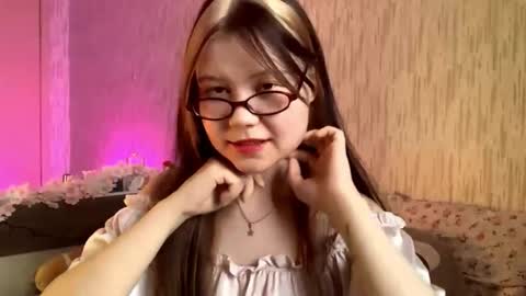 lily online show from December 2025 07:38:02 AM