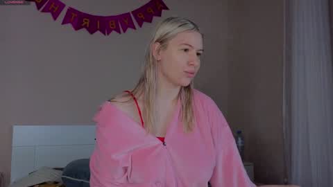 soulmeinme online show from December 2024 05:41:02 PM