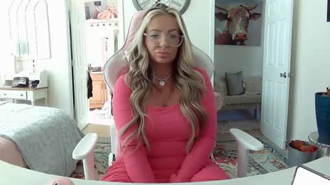 Your Barbii online show from February 2025 05:44:01 PM