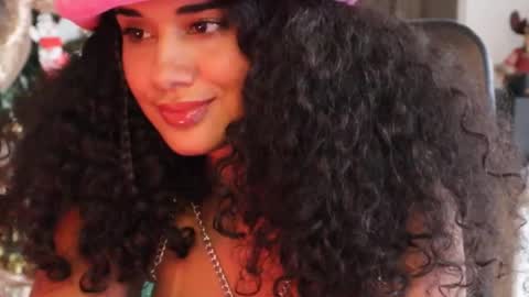 You want to talk to me more personal follow me in My Channel VIP  50 the discount       online show from December 2024 09:47:02 PM