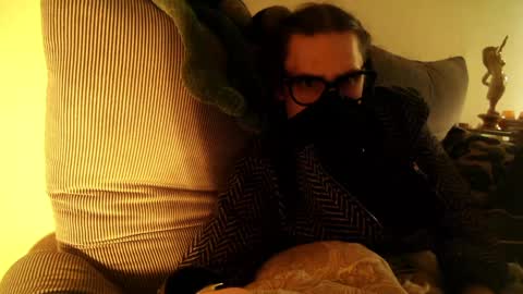 Snapshot of spacegirl42o chatting on December 2024 12:11:01 AM Spacegirl online show from December 2024 12:11:01 AM