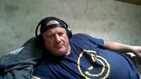 Slave online show from April 2026 04:33:02 PM